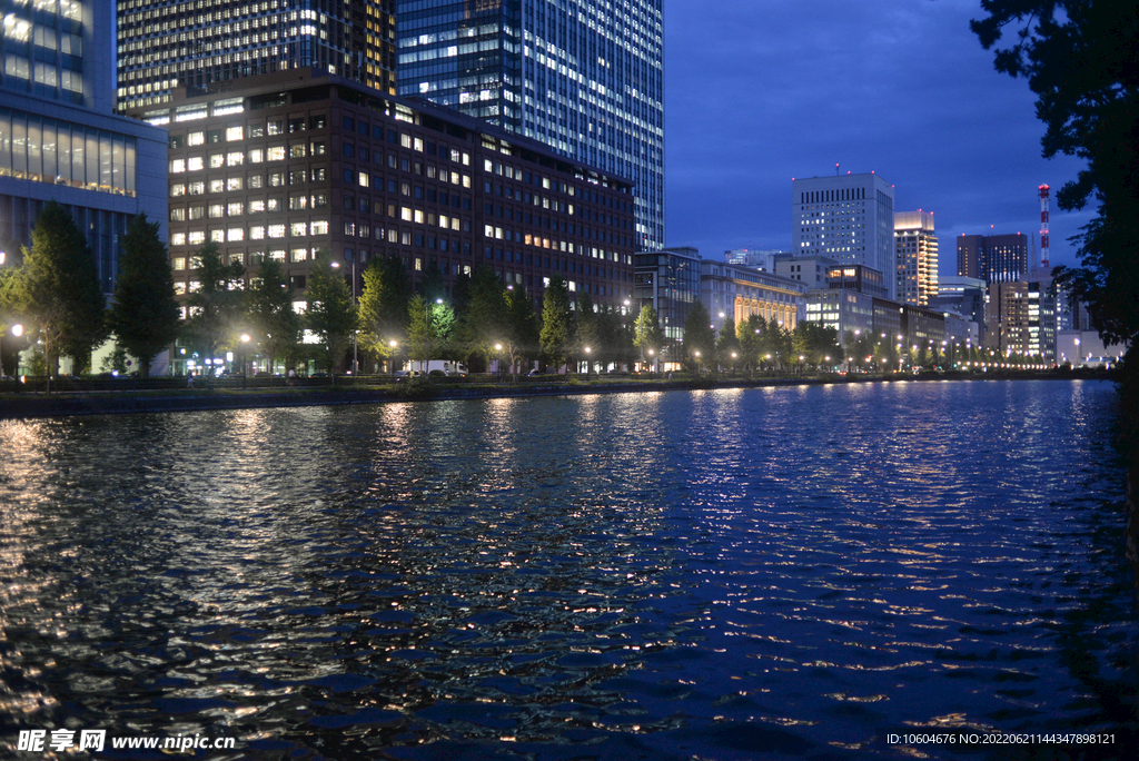 城市夜景图 