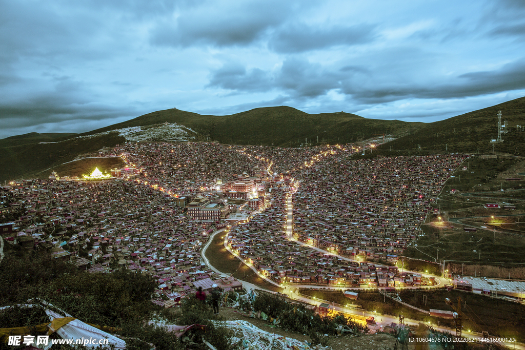 城市夜景图