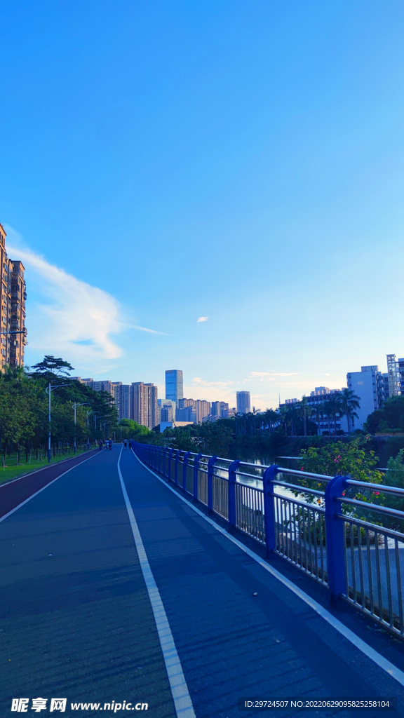 跑道风景