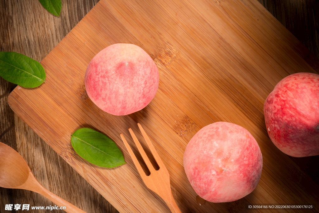 新鲜水蜜桃水果