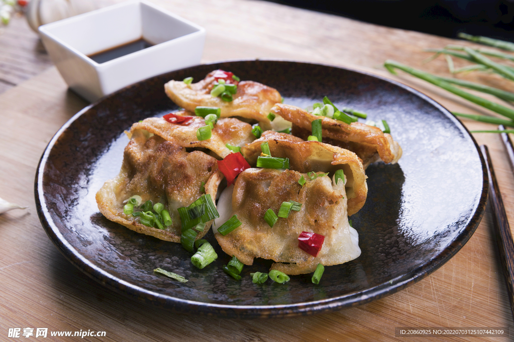 美味的煎饺图片