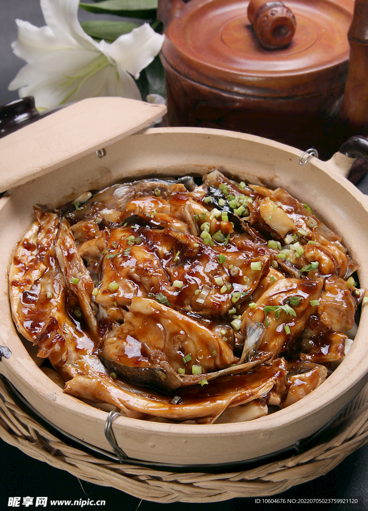 砂锅鱼头