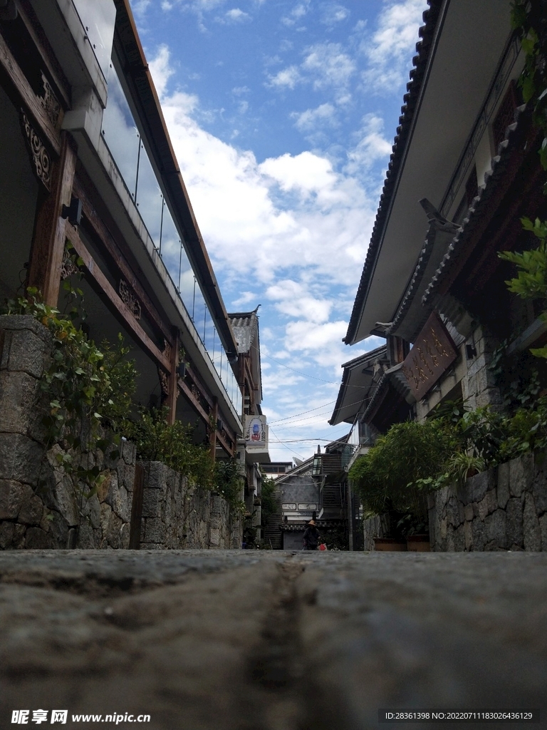 低视角