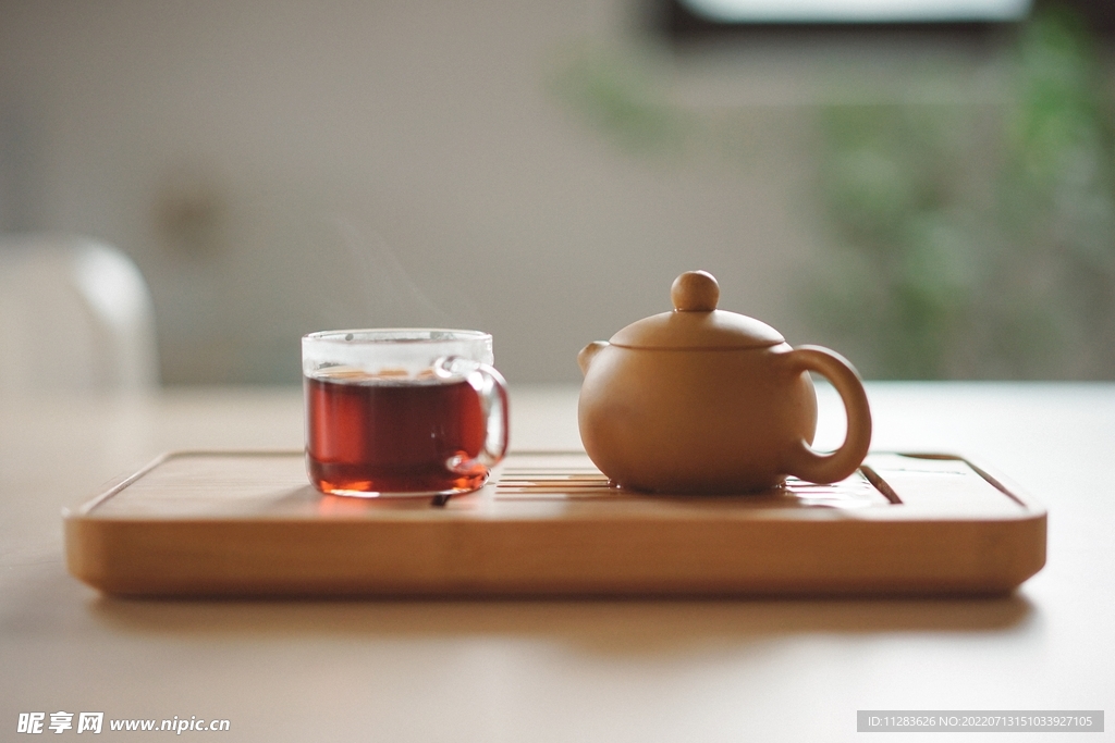 茶杯与茶壶