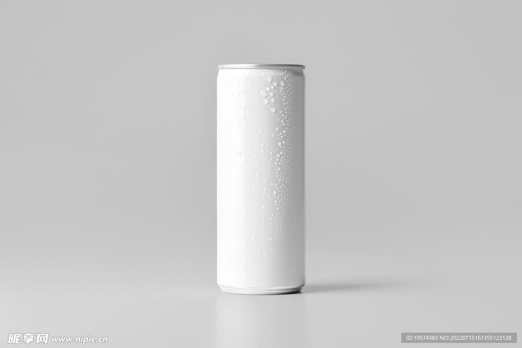 易拉罐