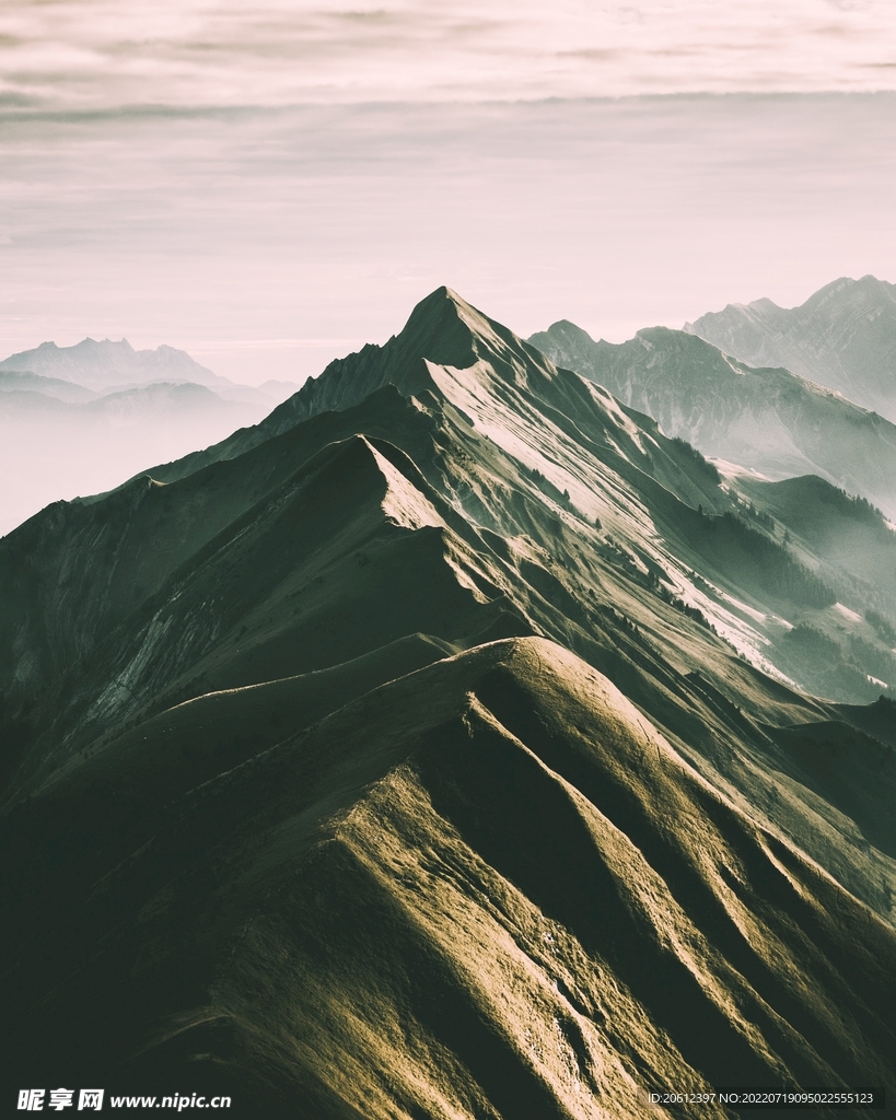 山峰