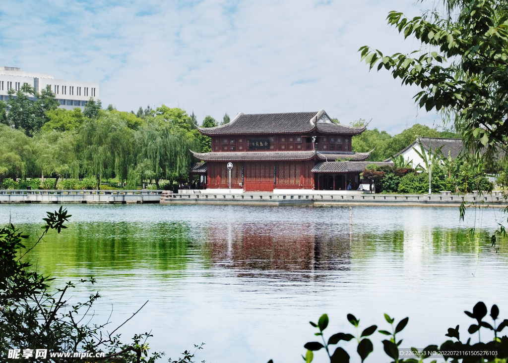 绣湖公园