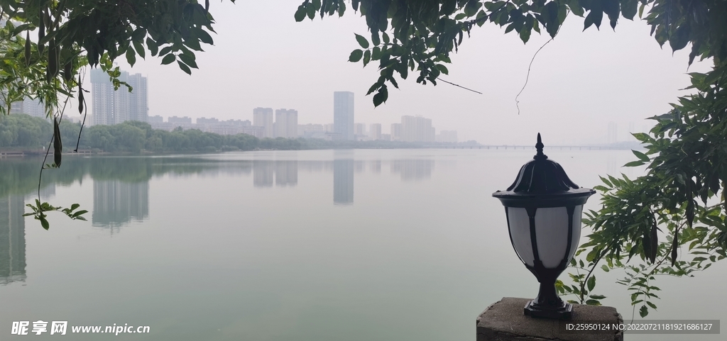 青云湖