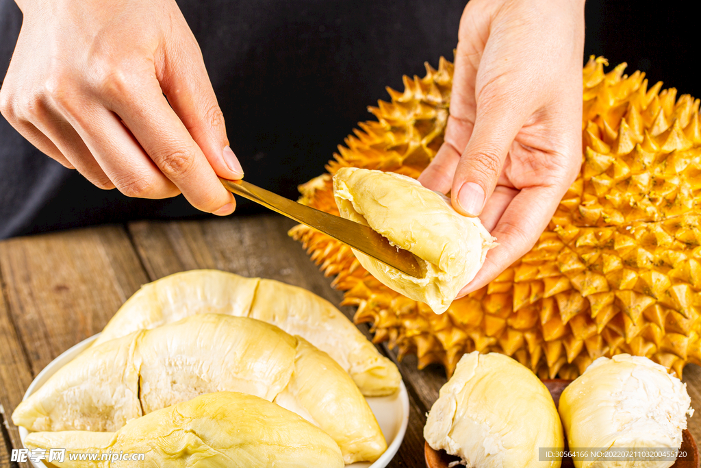 新鲜榴莲果肉水果