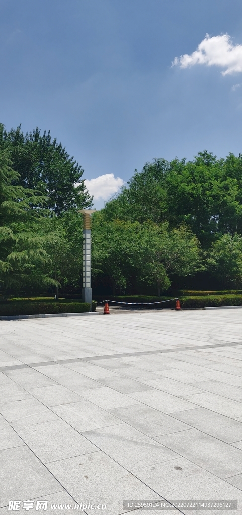 蓝天白云