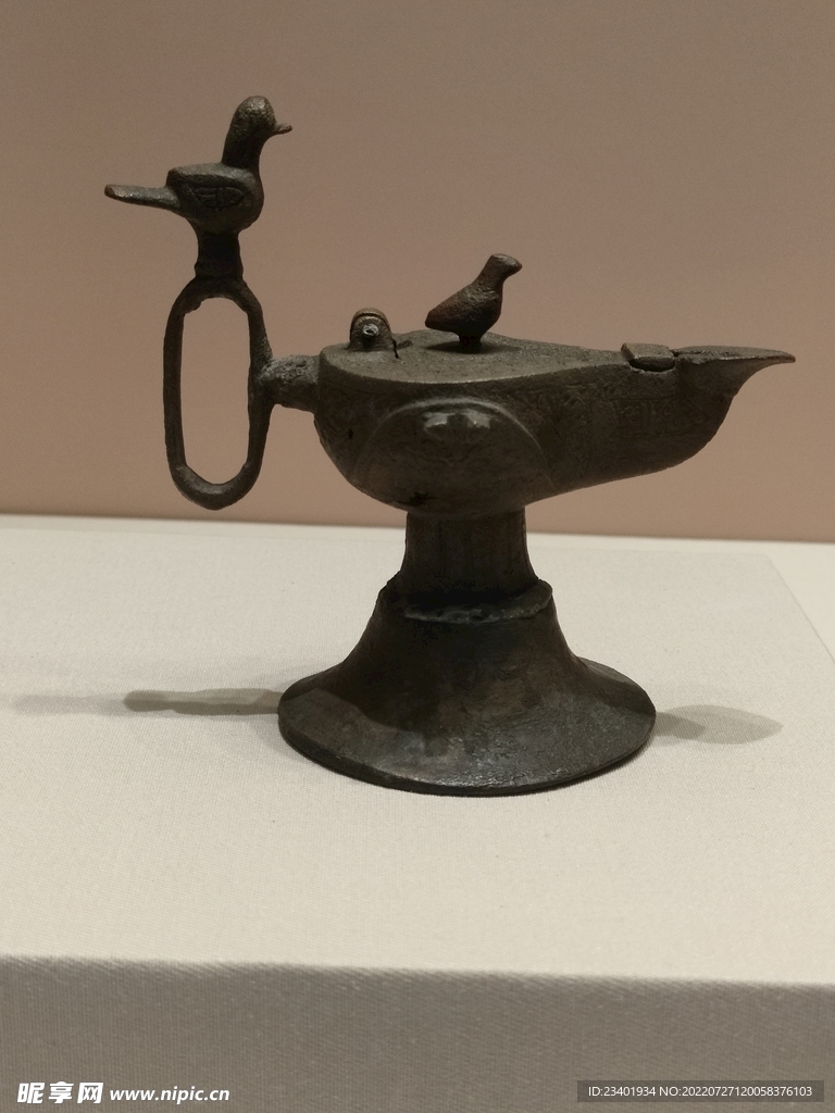 青铜油灯叙利亚精品文物展览