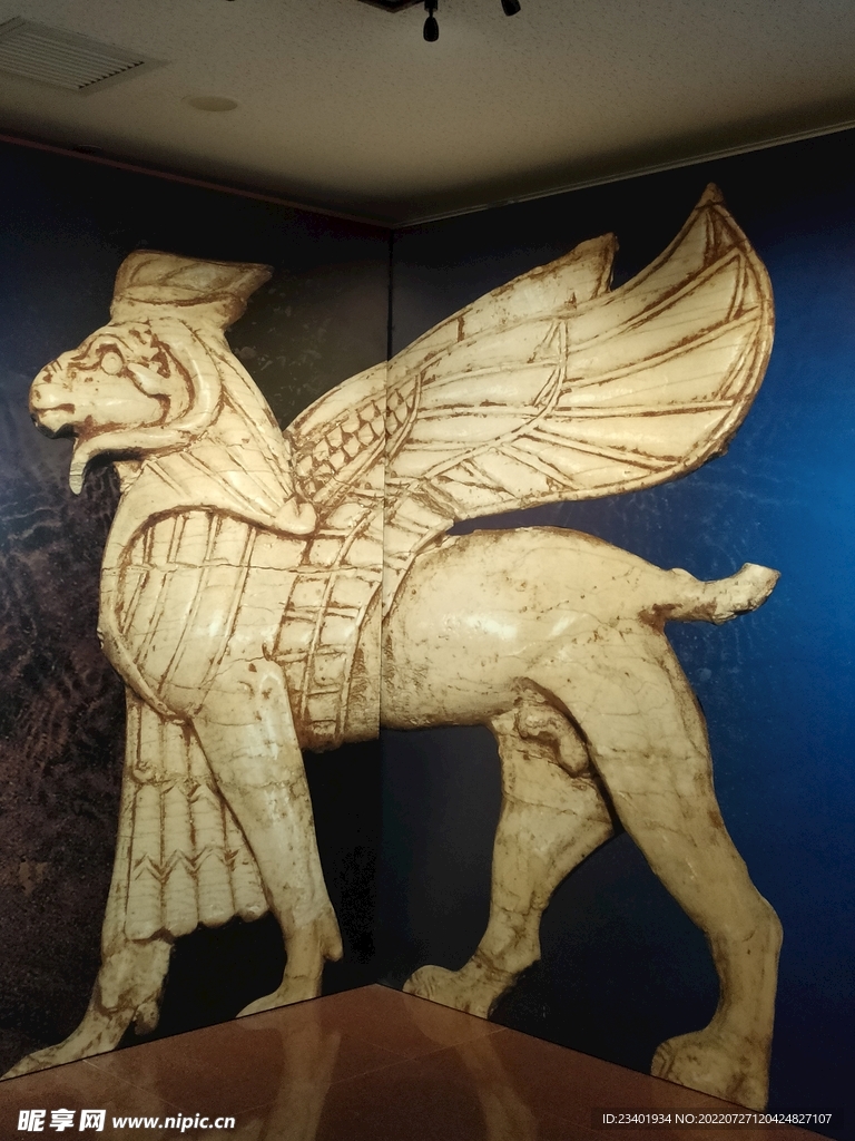 人首公牛像叙利亚精品文物展览