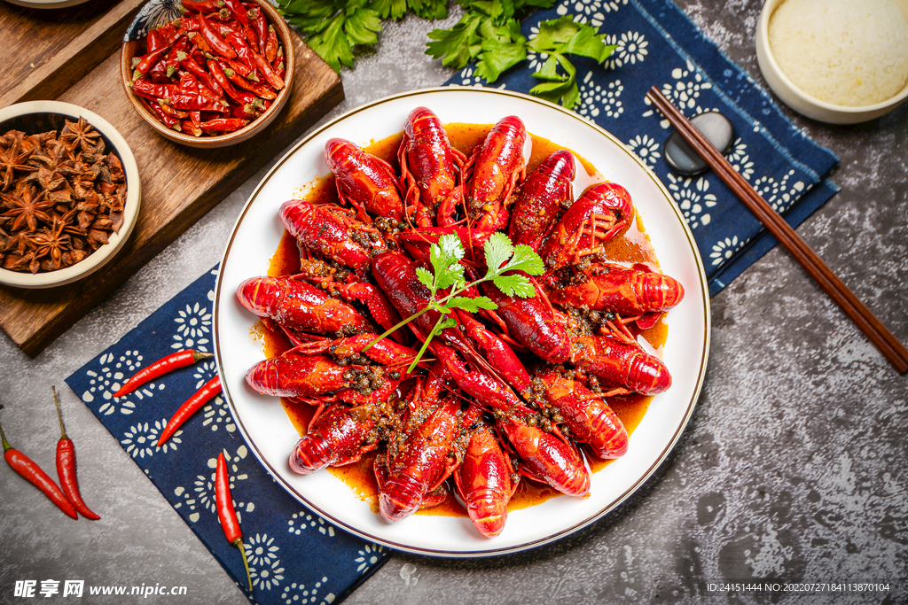 麻辣小龙虾
