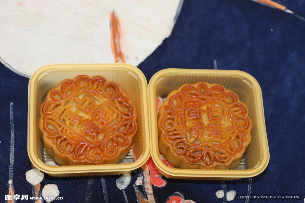 蛋黄月饼