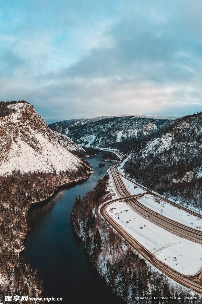 雪山