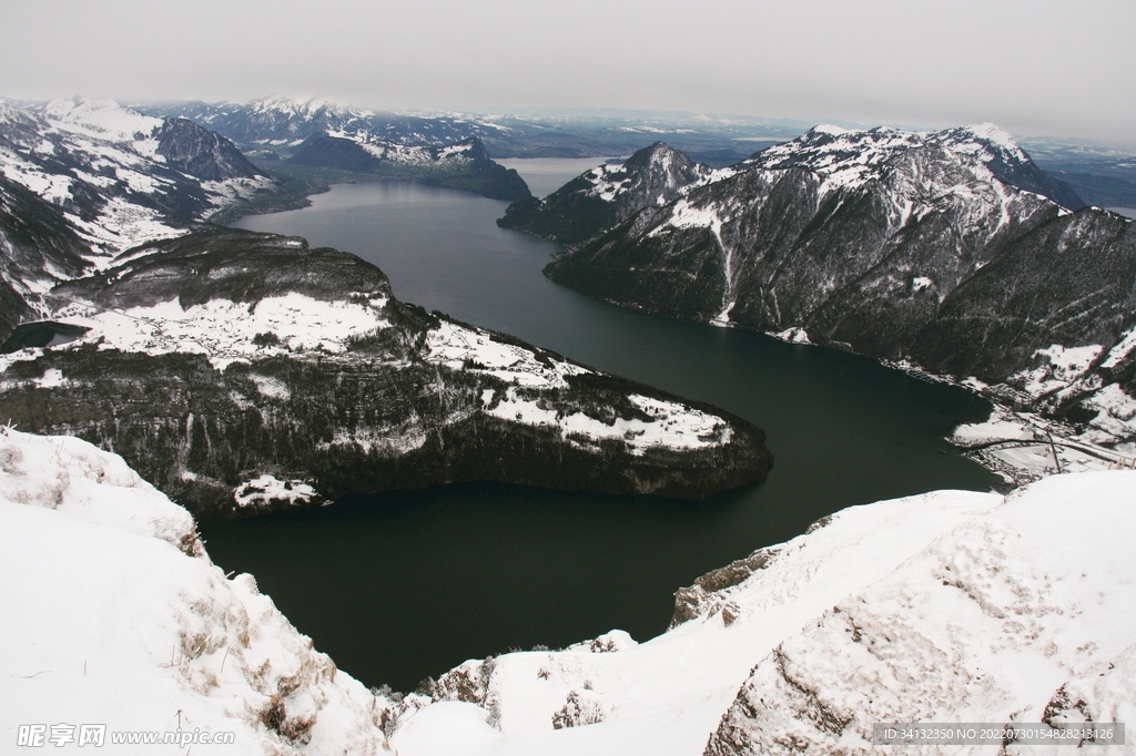 雪山