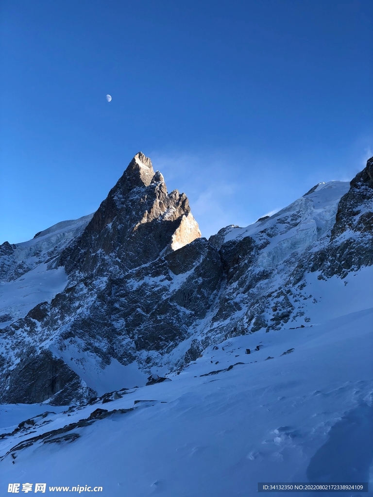 雪山