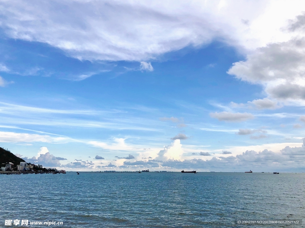 天空 云 蓝天 大海