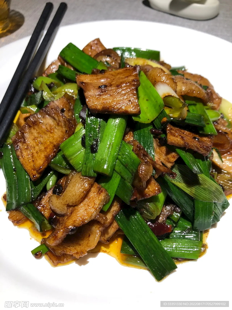 蒜苗盐煎肉
