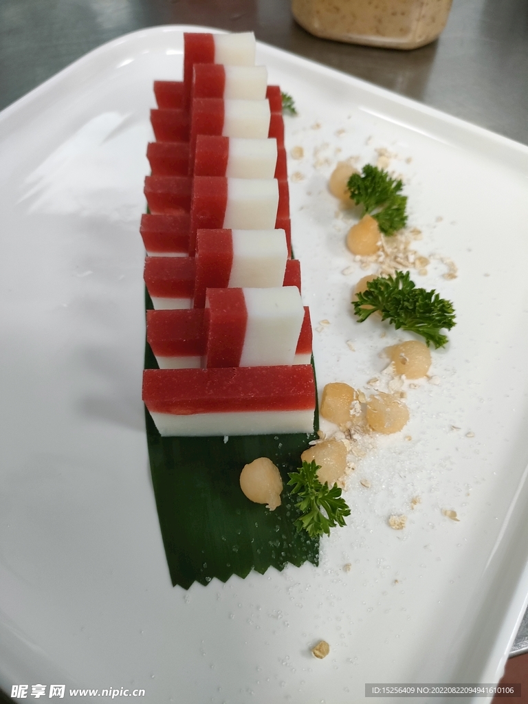 摆盘