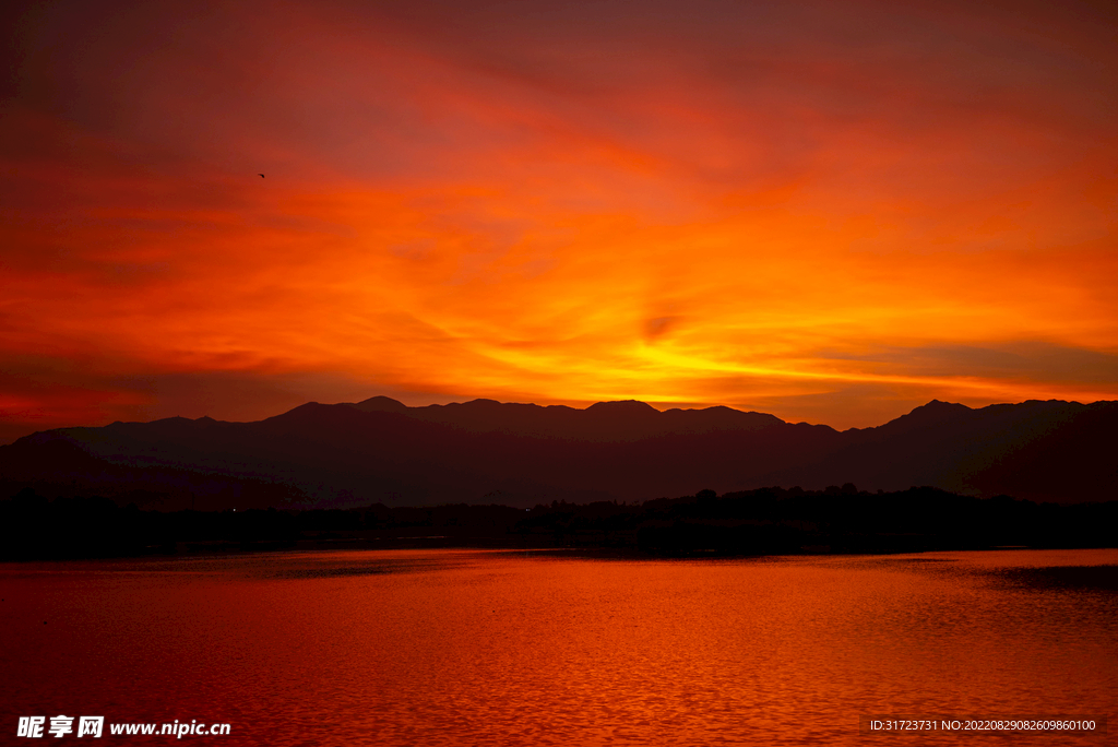 晚霞 夕阳