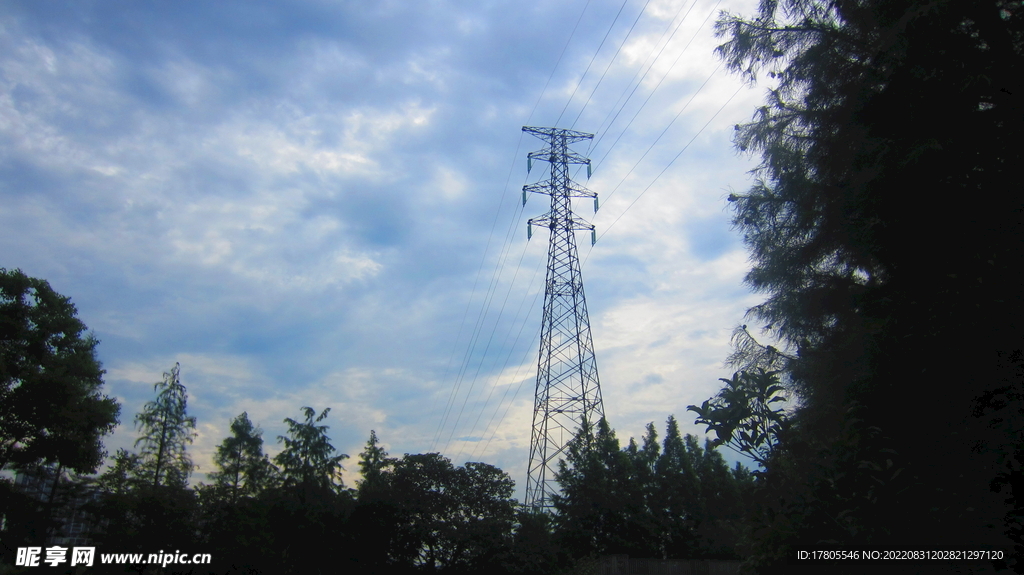  电线杆 高压电网   铁架 