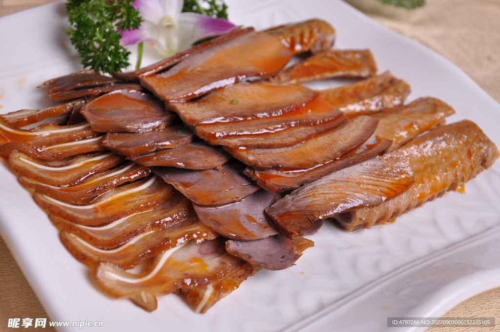 卤味拼盘