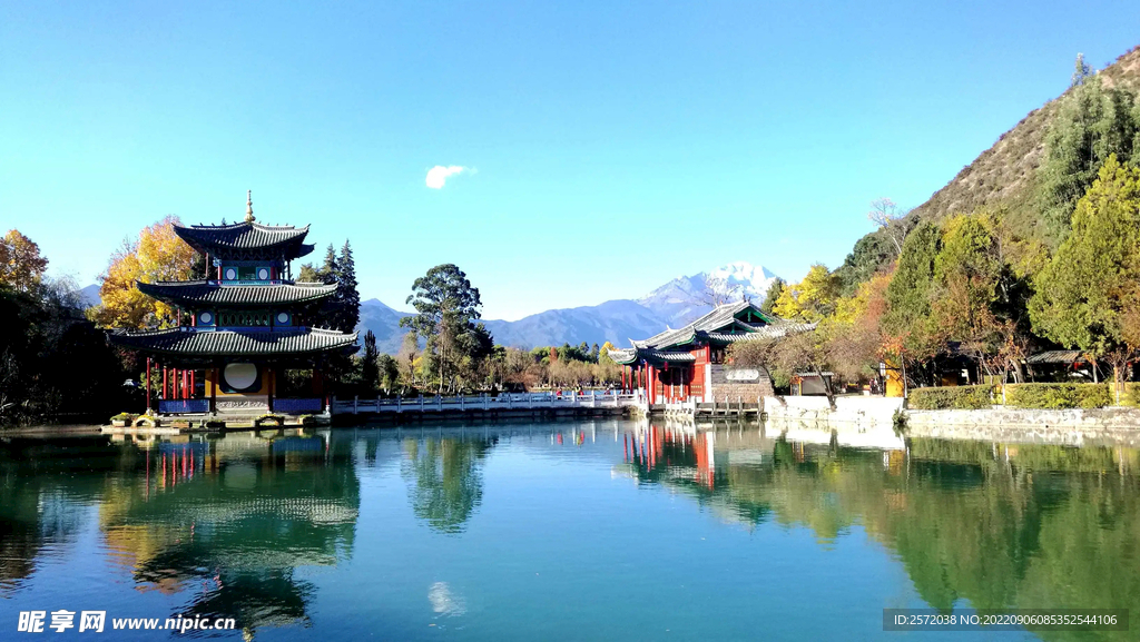 丽江黑龙潭公园