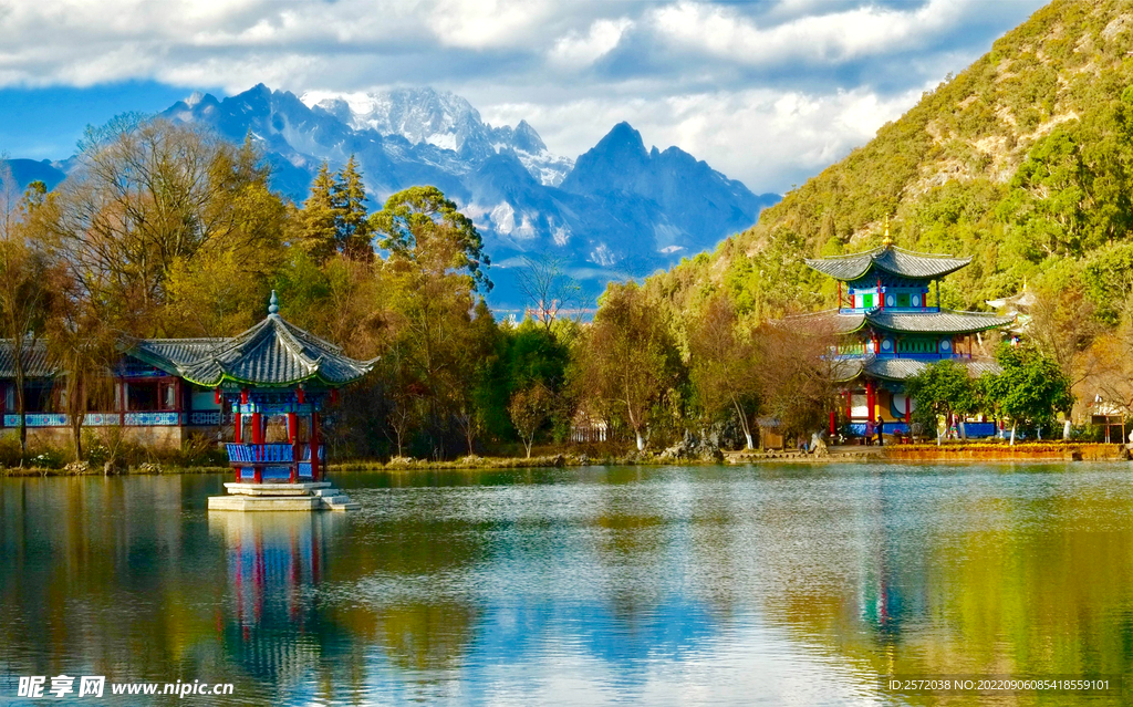 丽江黑龙潭公园