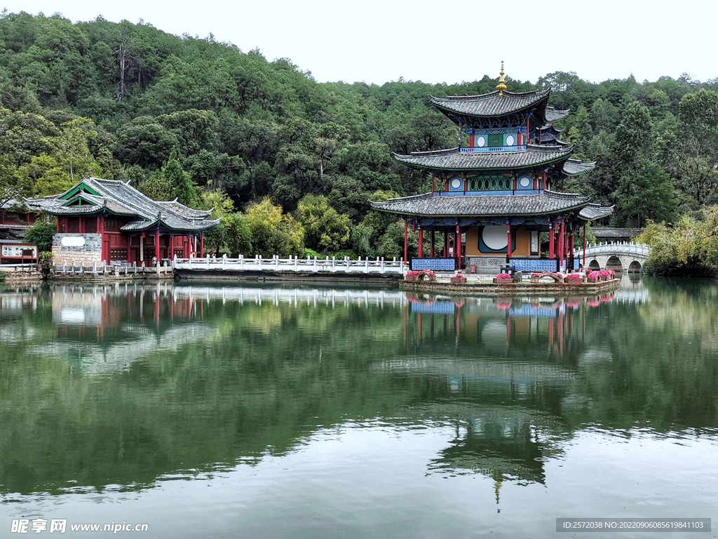 丽江黑龙潭公园