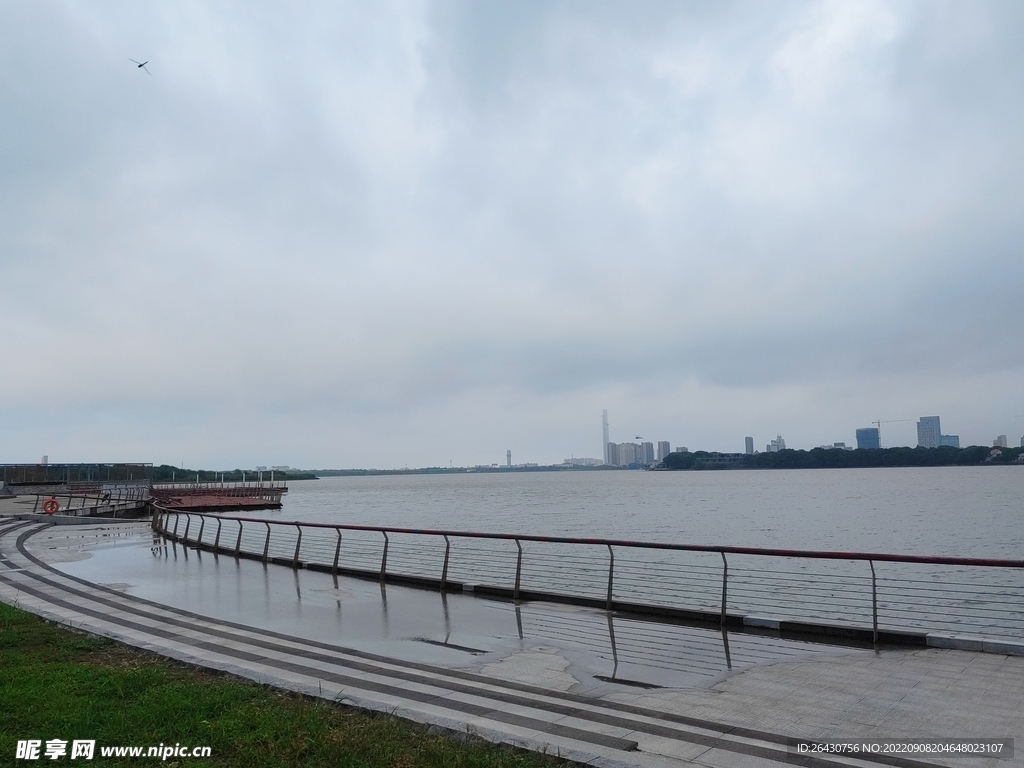 湿地公园观光步道风景