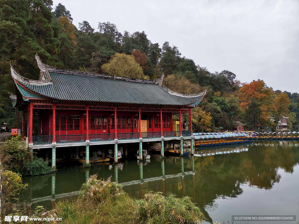 贵阳黔灵山公园
