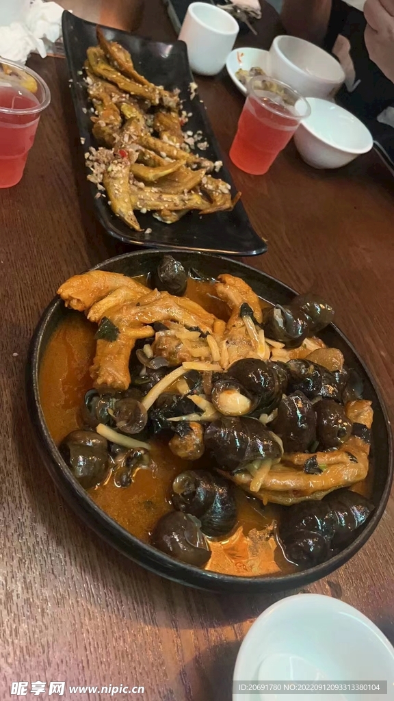田螺鸭爪  鸡翅