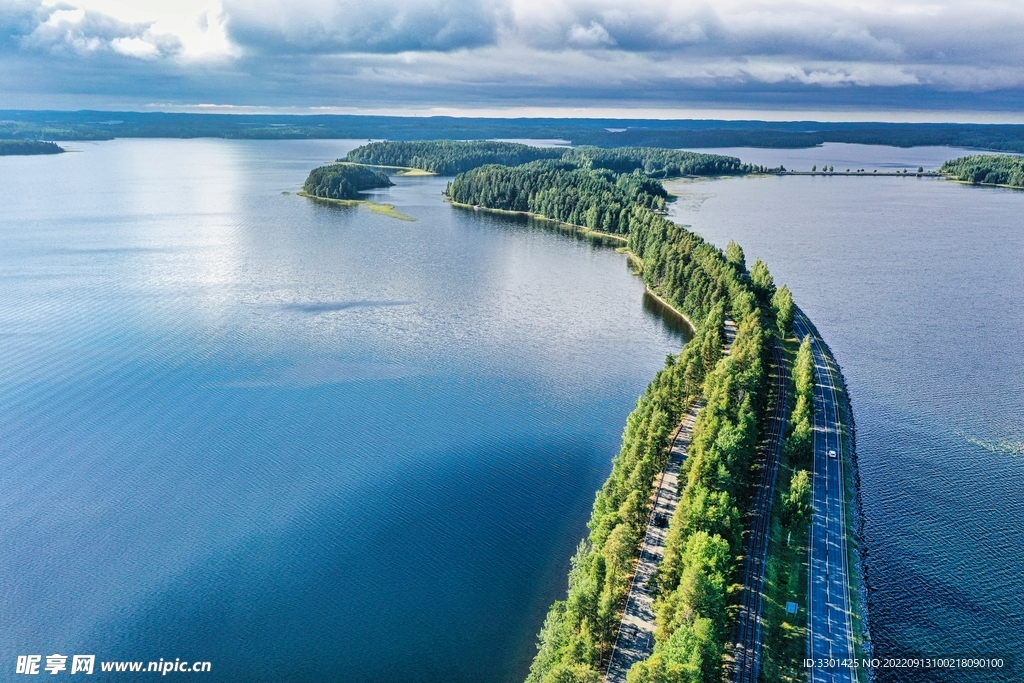 芬兰湖景 