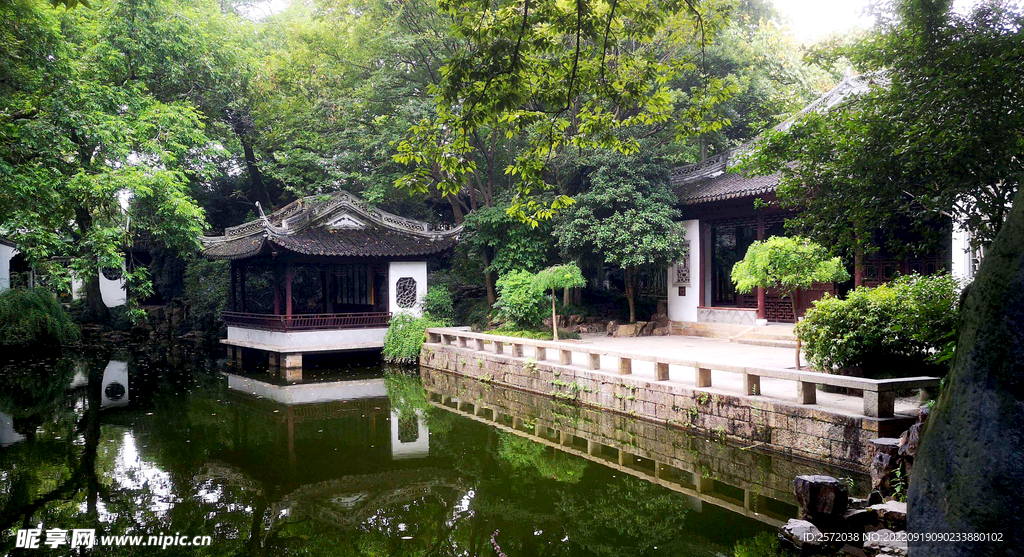 上海汇龙潭公园
