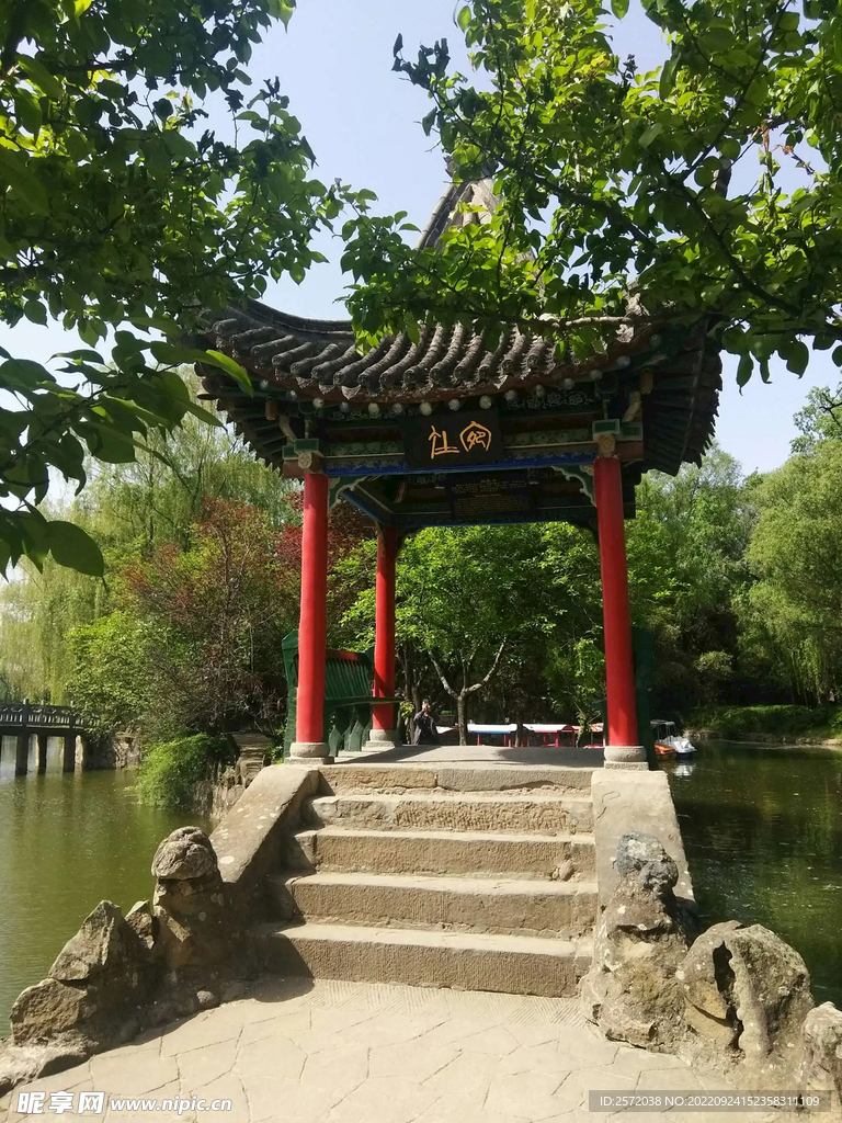 陕西凤翔东湖