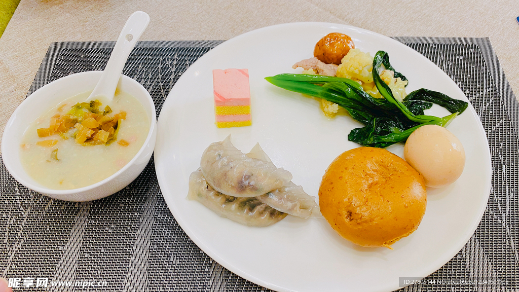 丰富的早餐