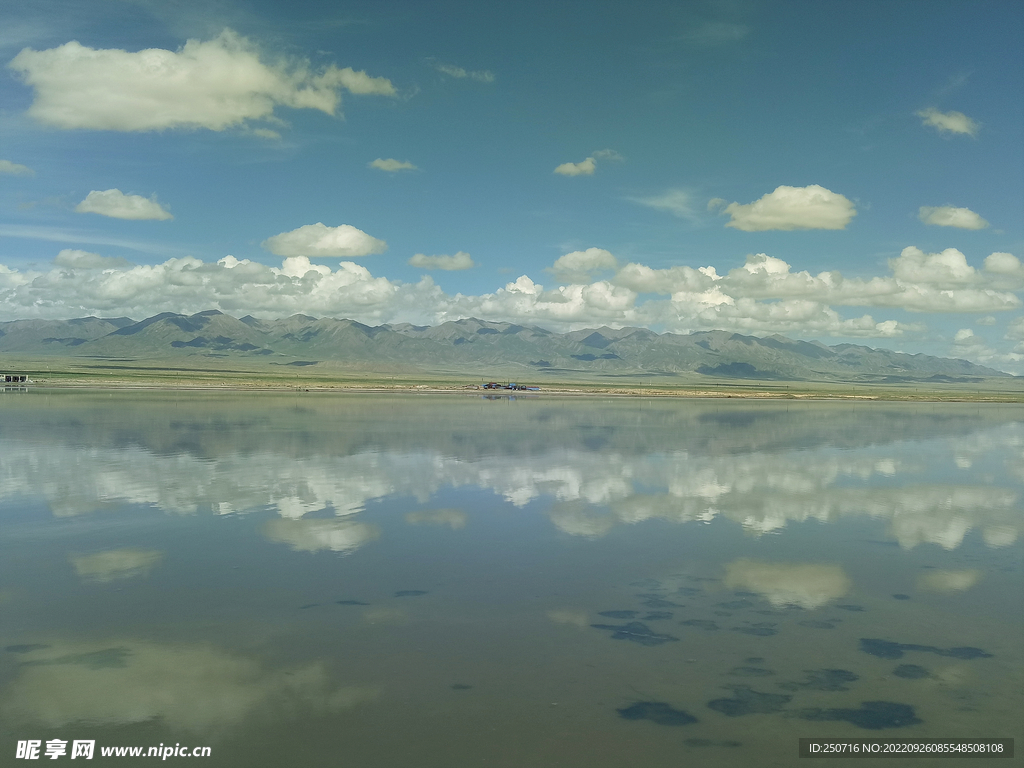 青海省茶卡盐湖