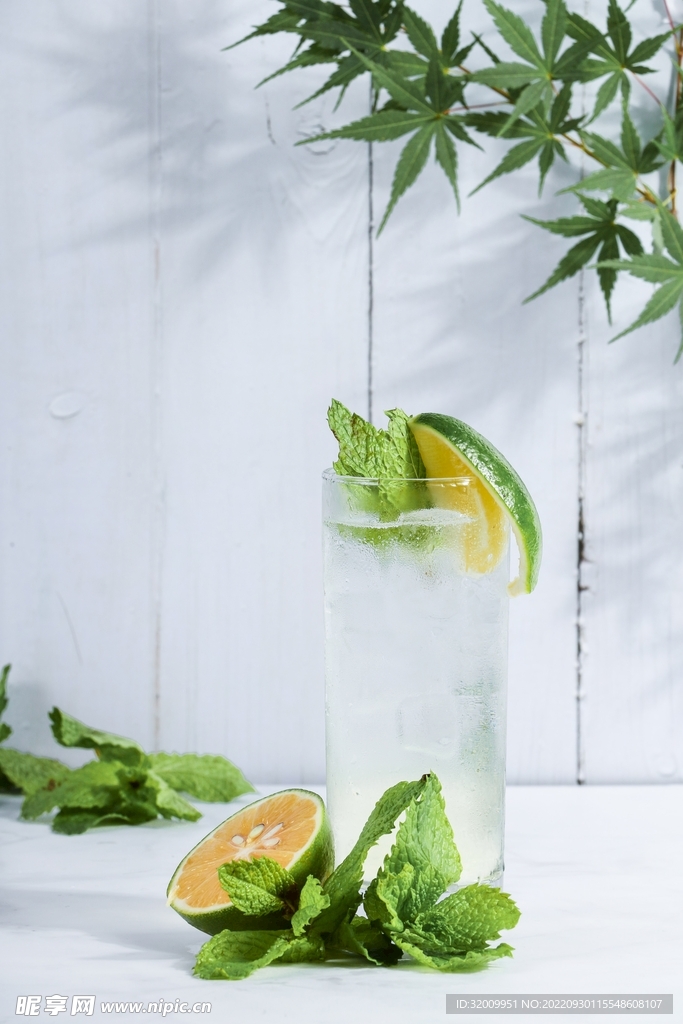 柠檬水            