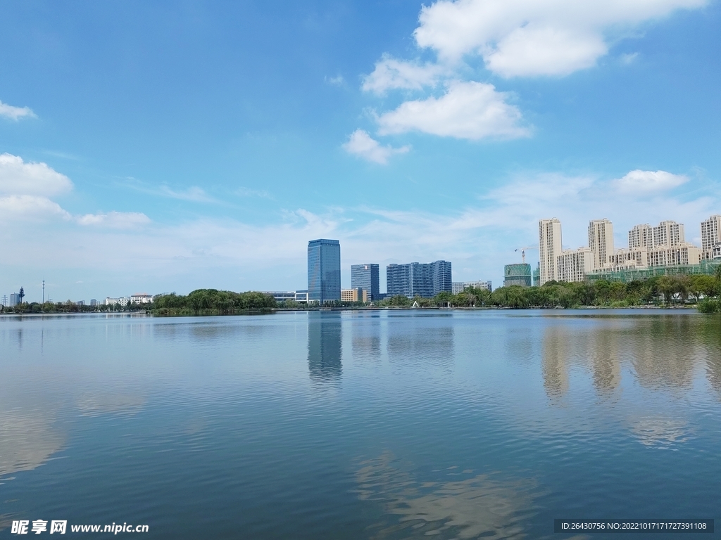 湿地湖边建筑CBD