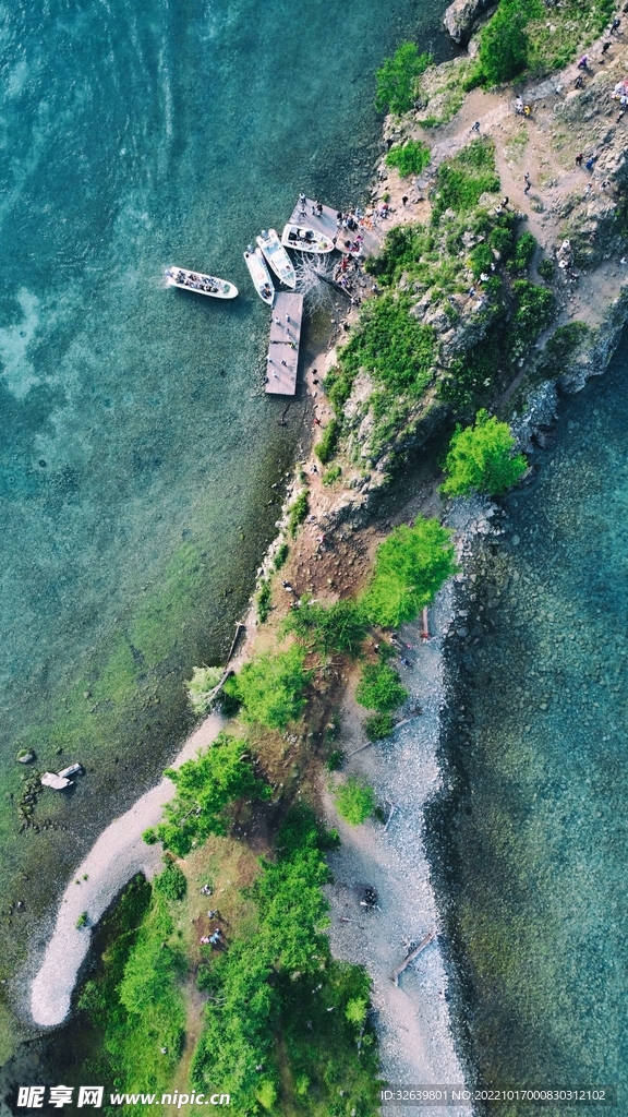 俯瞰海边