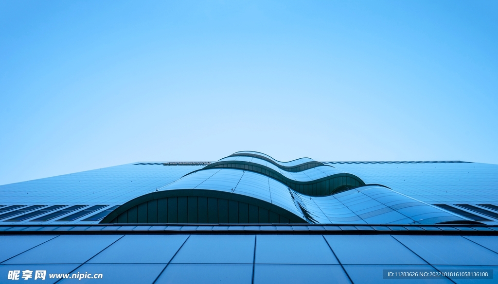 仰视现代建筑纹理背景
