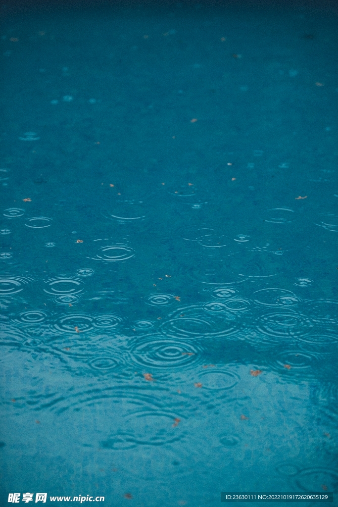 下雨