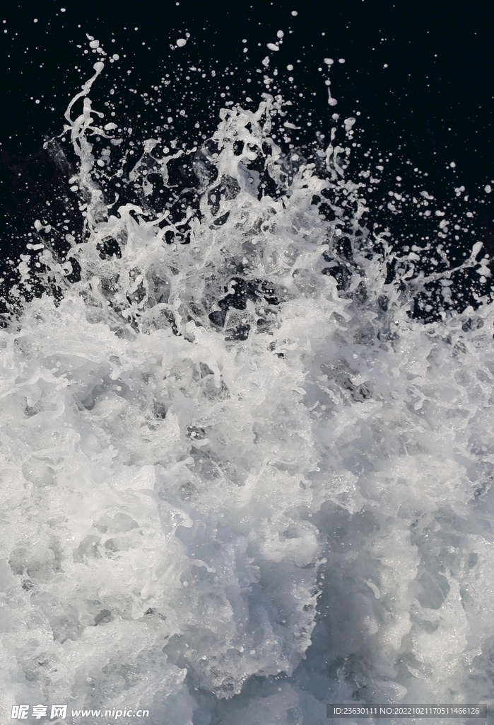 水