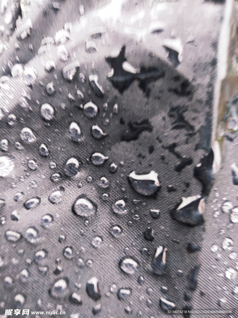 湿布雨滴