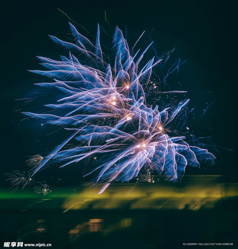 烟花             