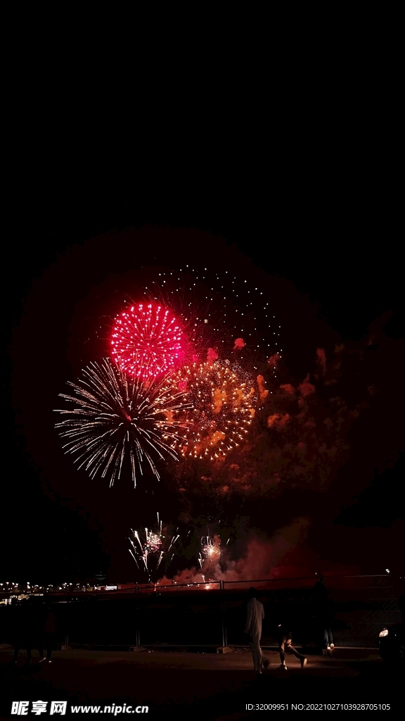 烟花             