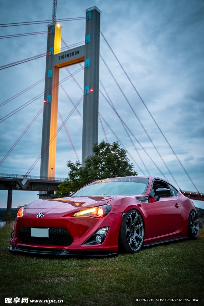 丰田跑车