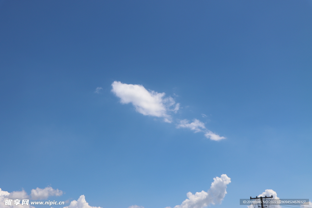 蓝天白云