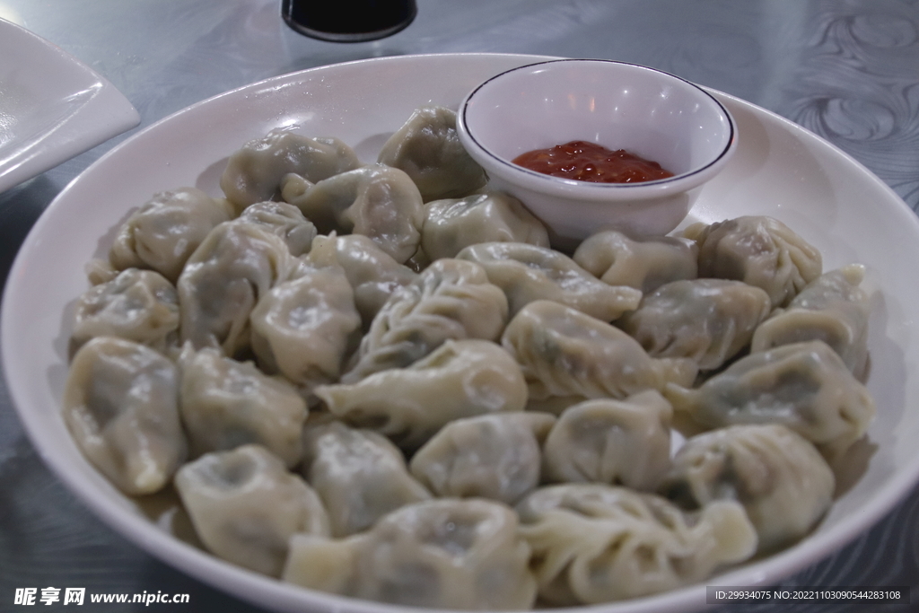 韭菜饺子